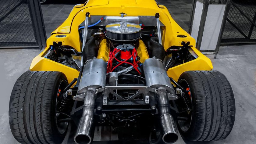 УЛЬТИМА ГТР 2001