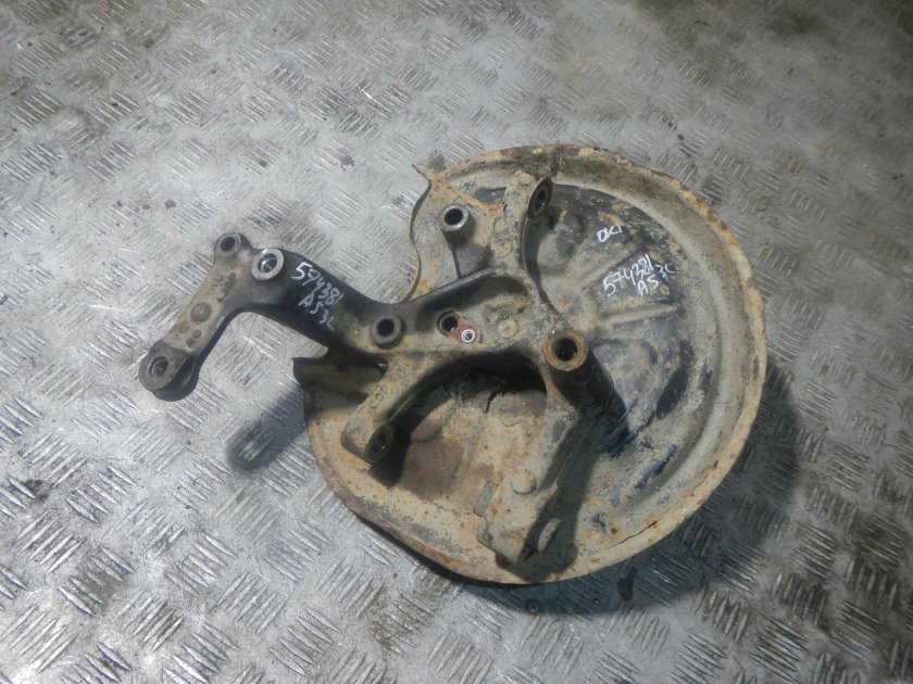 Поворотный кулак фольксваген джетта