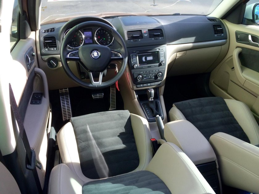Skoda Yeti 2011 Interior