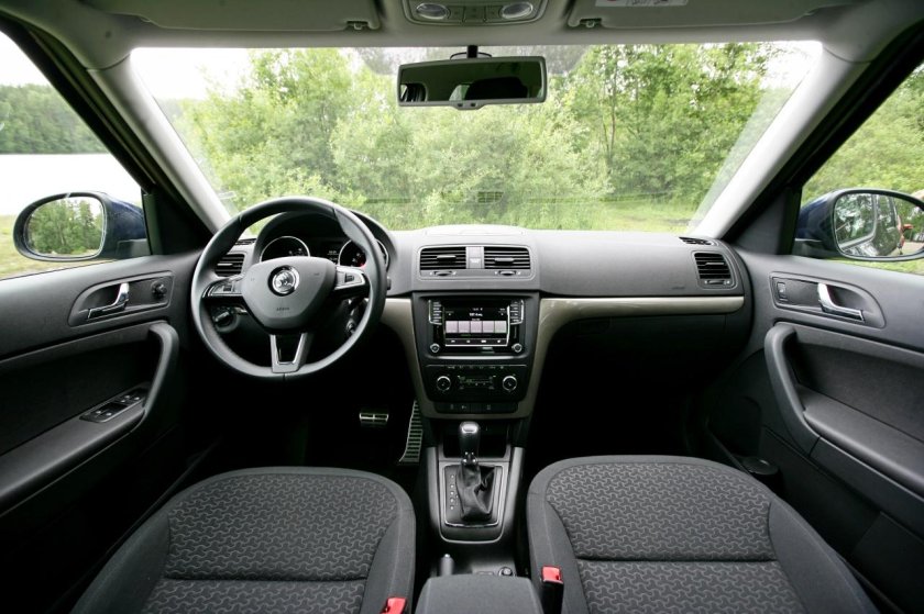 Skoda Yeti 2011 Interior