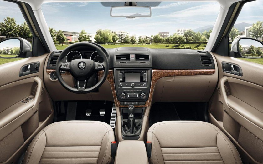 Skoda Yeti 2015 салон