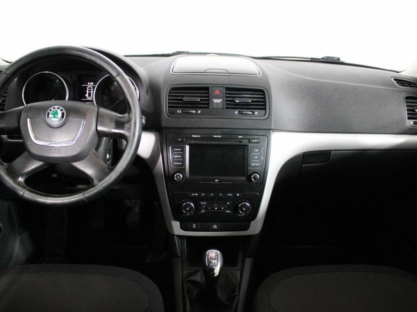 Шкода Йети 2012 салон