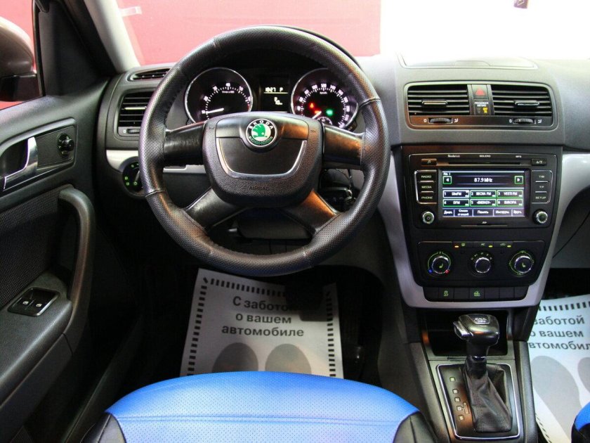 Шкода Йети 2012 салон