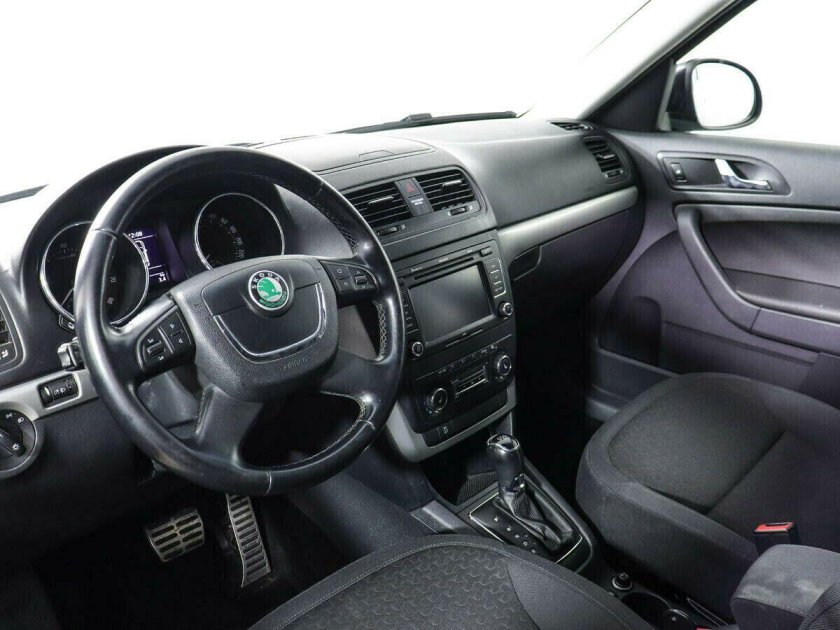 Шкода Йети 2010 салон