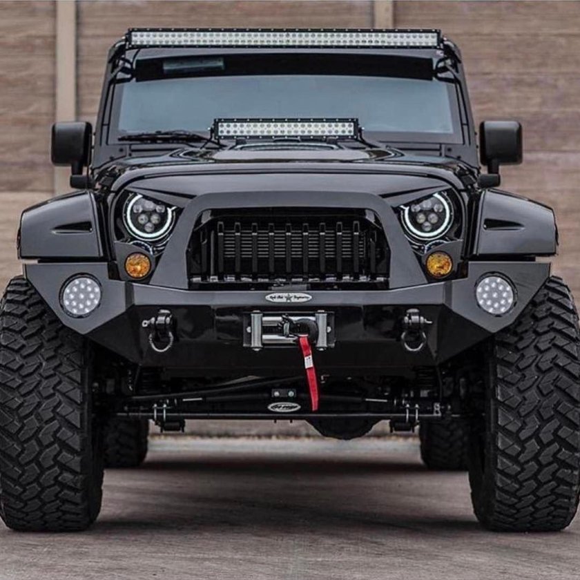 Внедорожник Jeep Wrangler Rubicon