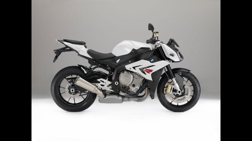 БМВ s1000r