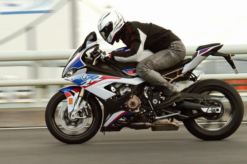 BMW 1000rr hp4