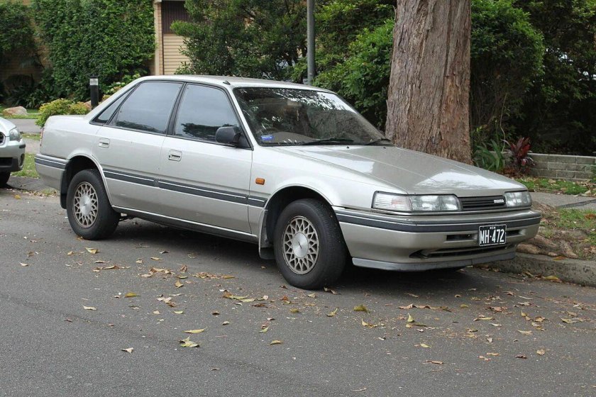 Mazda 626 GD седан