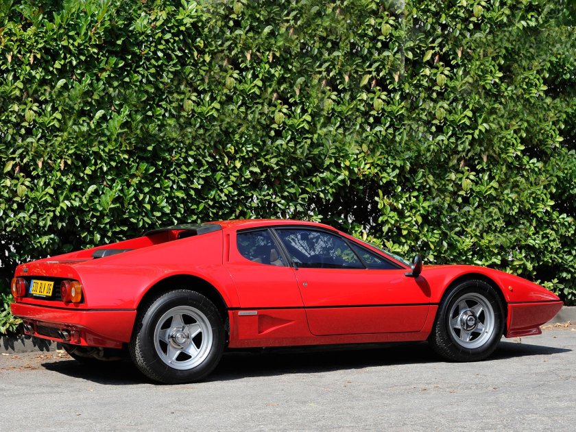 Ferrari berlinetta boxer 512