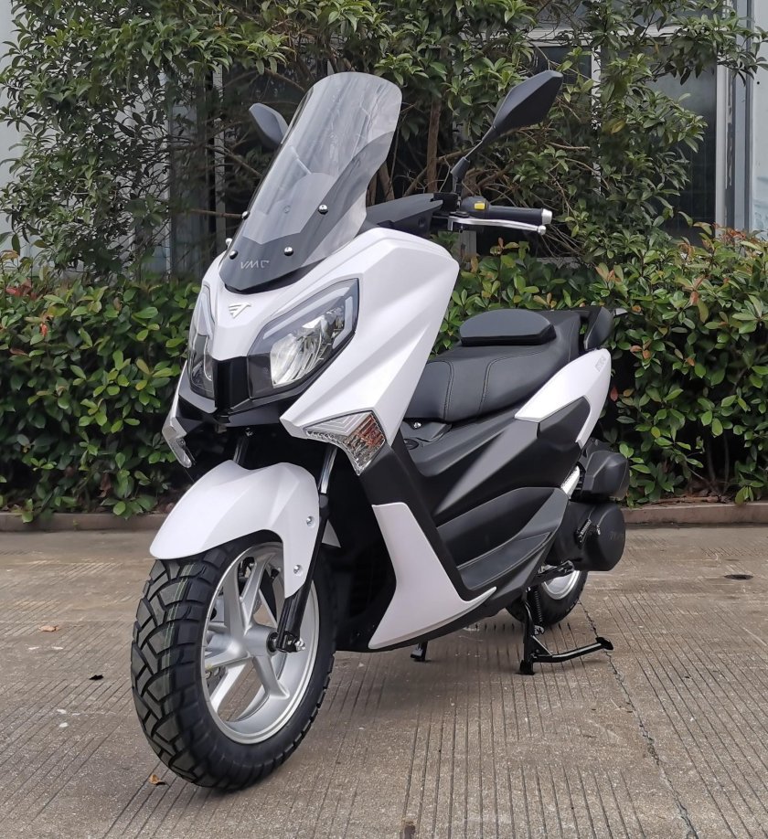 Макси скутер Венто