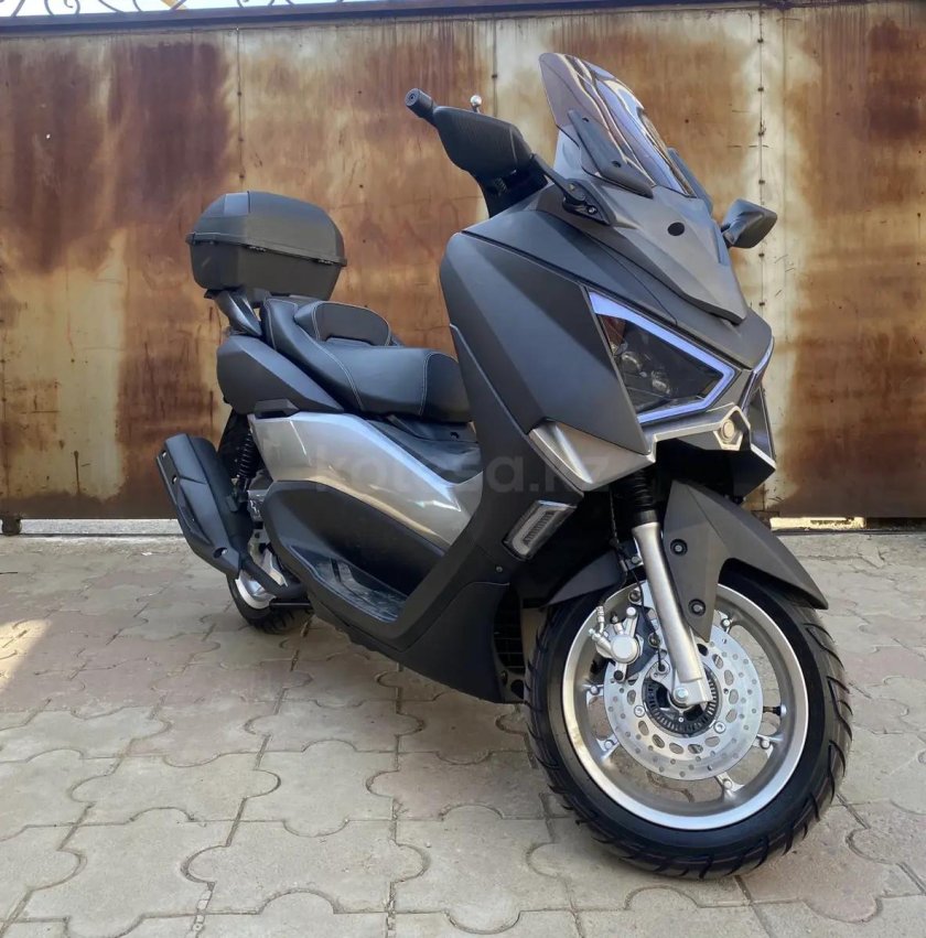 Quantum 125 макси скутер