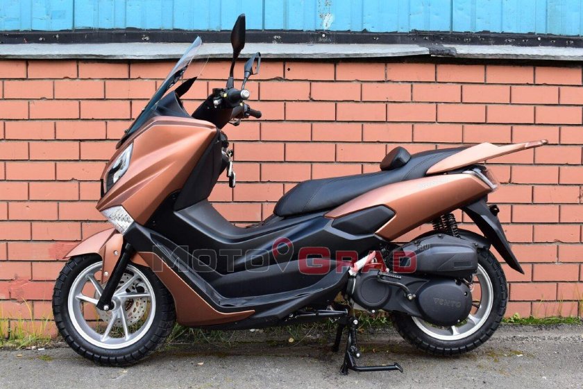 Скутер Vento Max 200