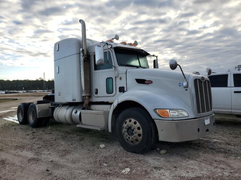 Peterbilt 579