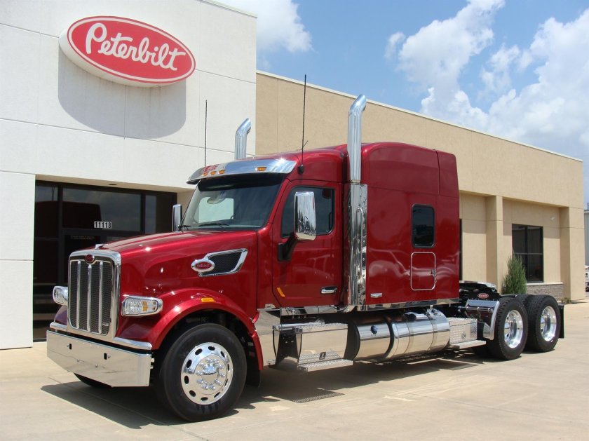 Петербилт 567