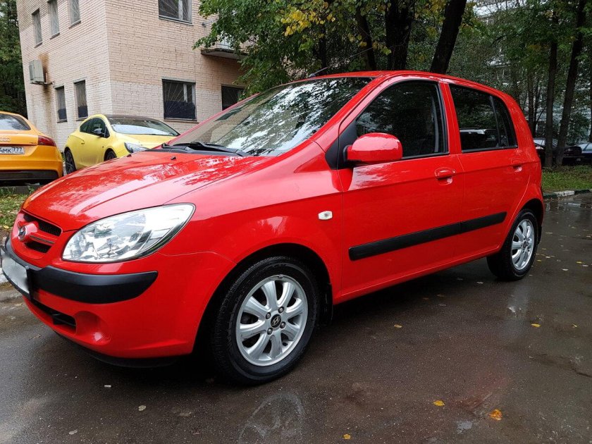 Хендай Гетц красный