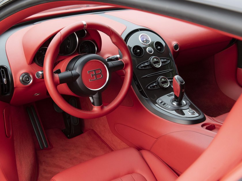 Бугатти Вейрон