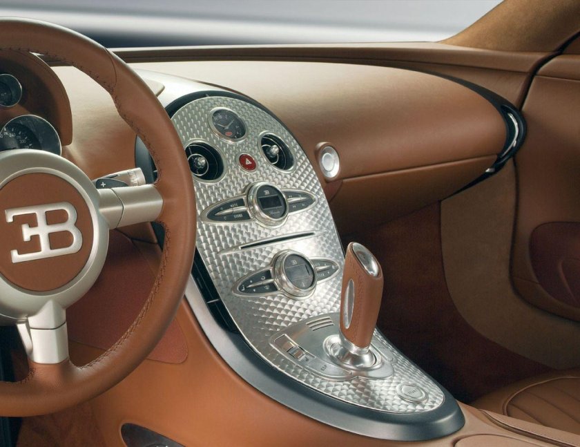 Bugatti Veyron 16.4 салон
