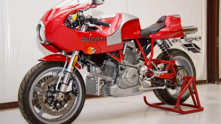 Ducati Retro mh900