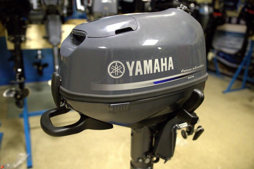 Лодочный мотор Yamaha 5