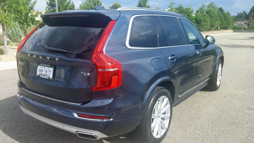 Volvo xc90 Blue