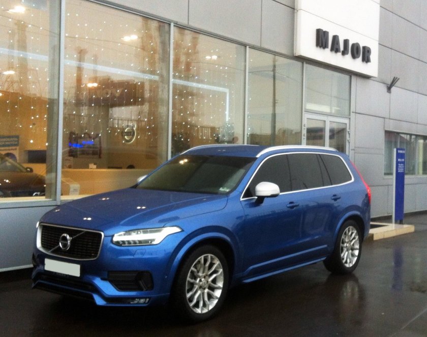 Вольво хс90 синий