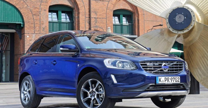 Вольво хс60 голубая