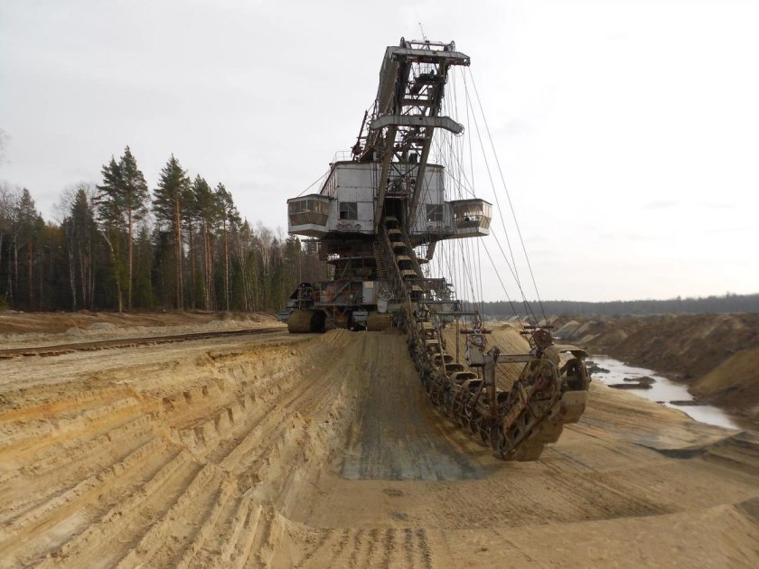 Многоковшовый цепной экскаватор