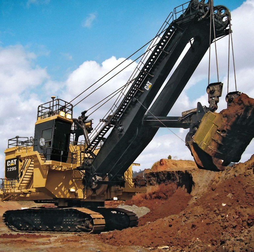 Caterpillar 6090 FS Excavator