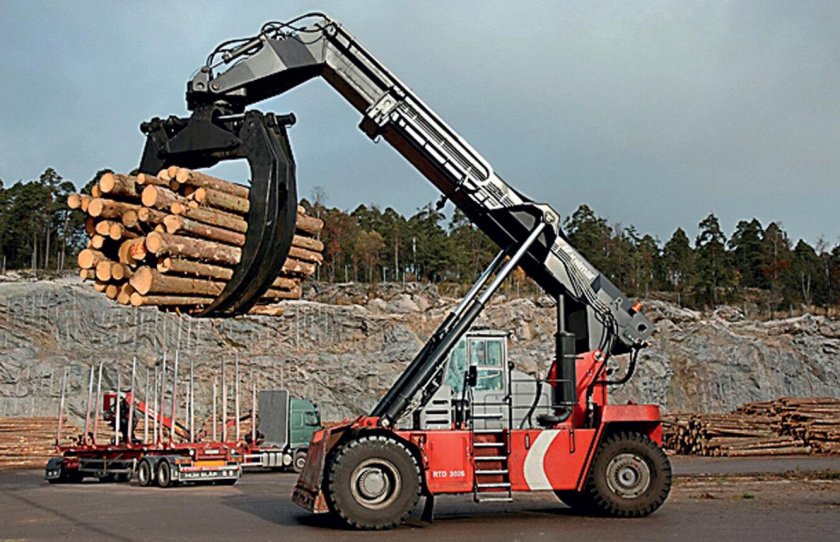 Фронтальный лесопогрузчик RTD-3026