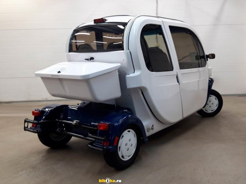 Gem e4 гольф кар