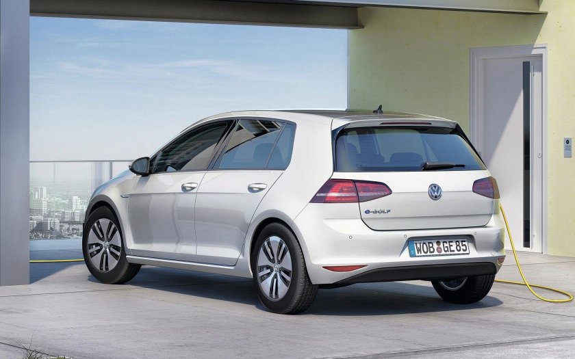 Фольксваген e-Golf