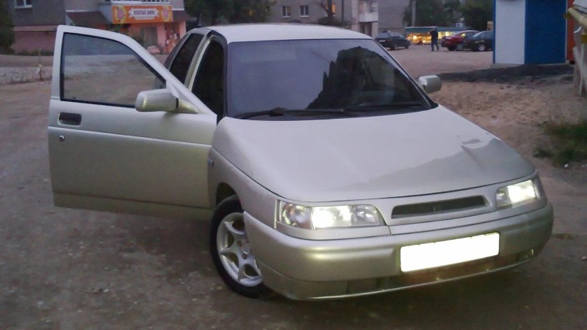 ВАЗ 2112 Нефертити 270