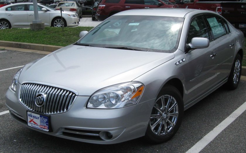 Buick Lucerne 2011