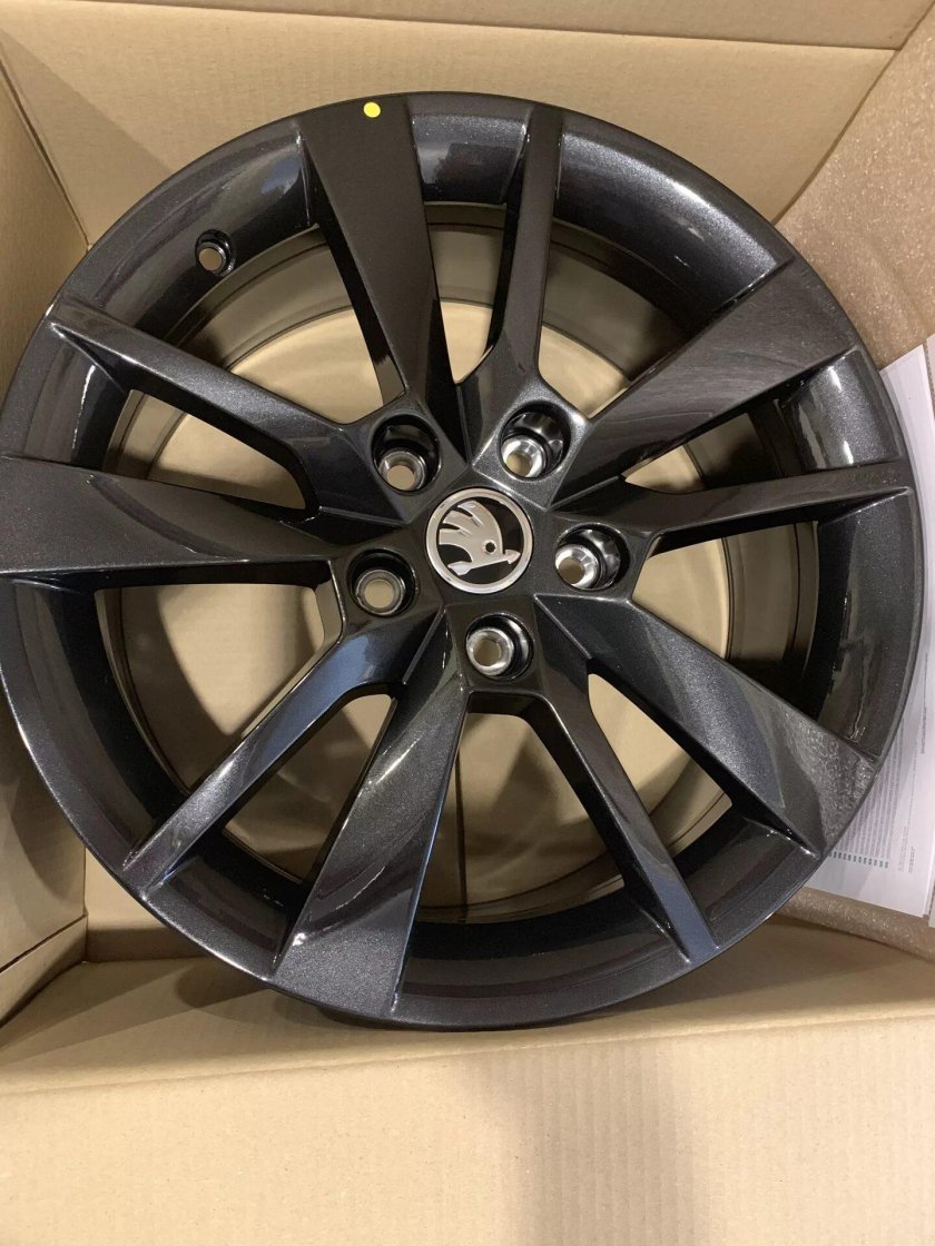 Диски Шкода Октавия а7 r16