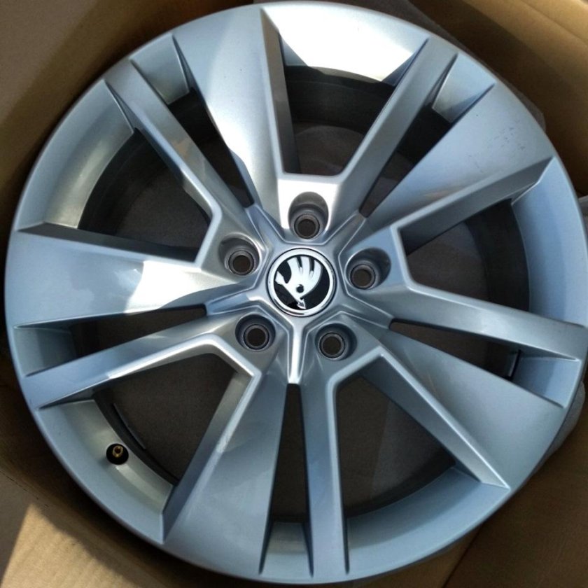 Диски Trius r17 Skoda Octavia a7