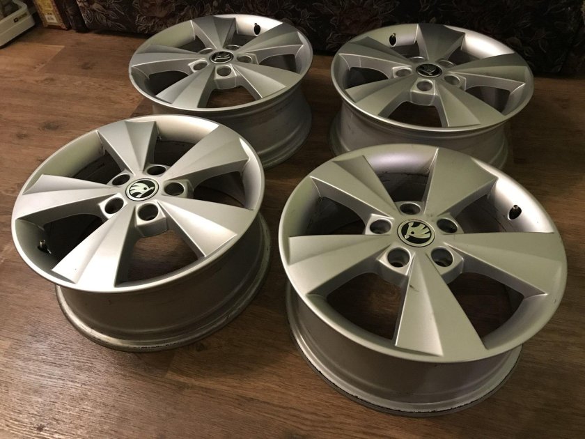 Диски Октавия а7 r16