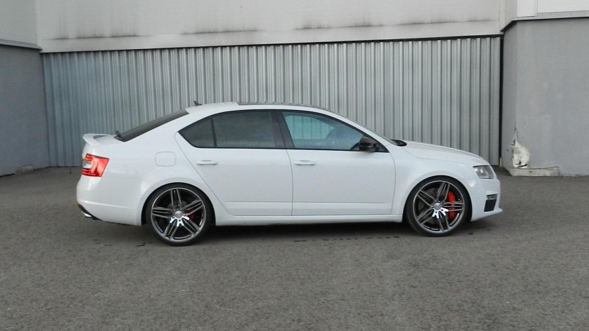 Skoda Octavia a7 r20