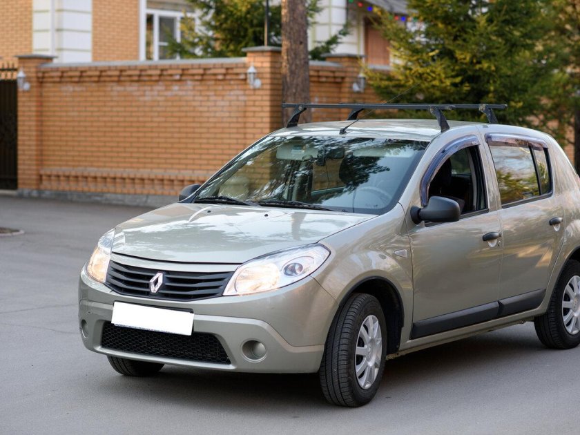 Renault Sandero 2008