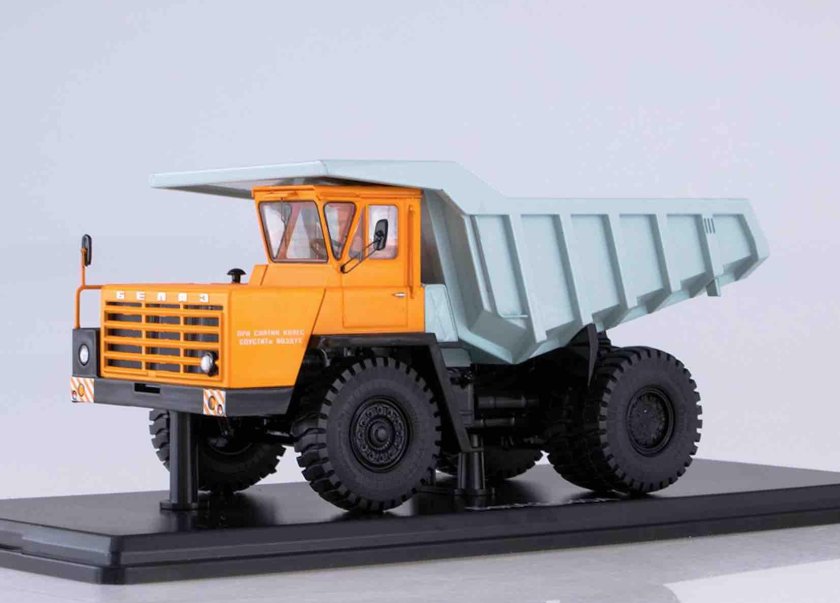 БЕЛАЗ 1:43
