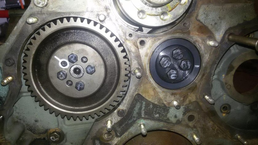 Маховик двигателя