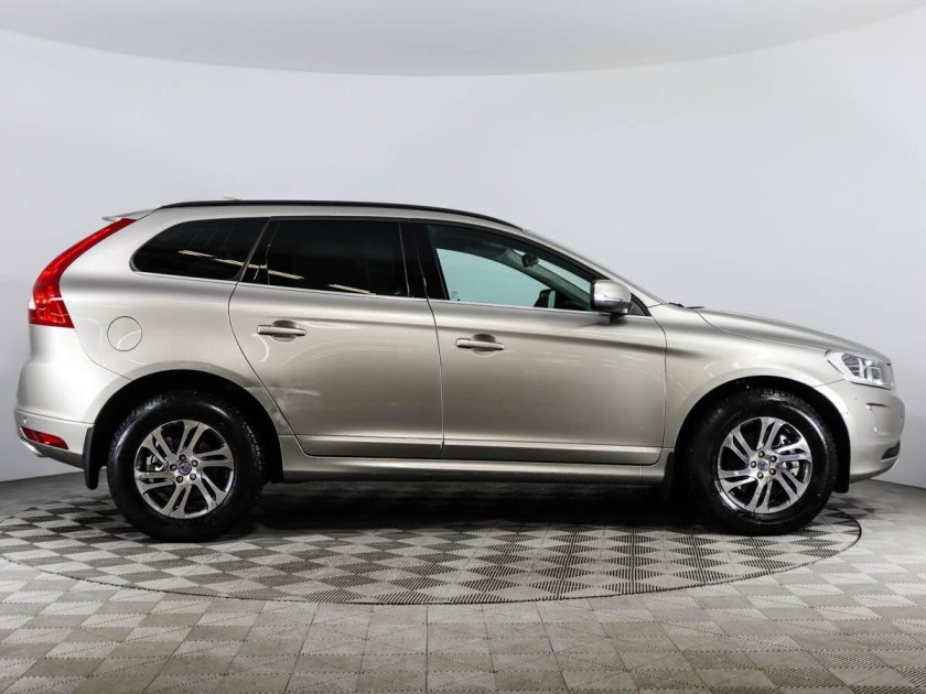 Volvo xc60 2016