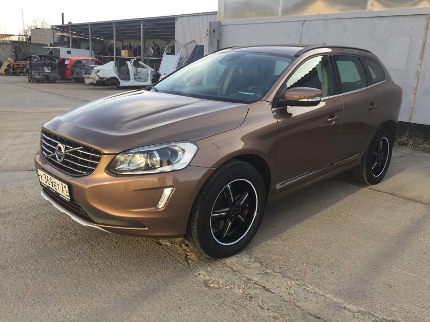 Volvo xc60 Bronze