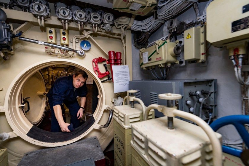 Машинист-Турбинист подводной лодки