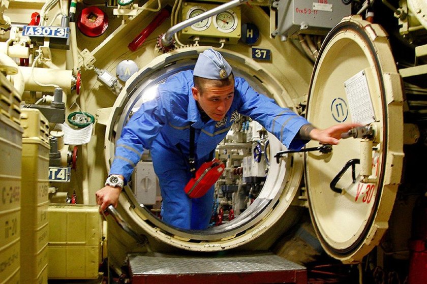 Машинист-Турбинист подводной лодки