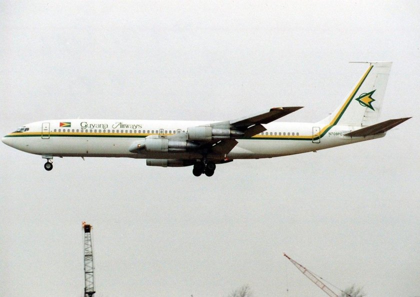 Guyana Airways b757