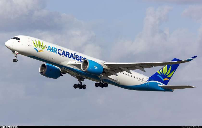 Air Caraibes Airbus a350-900,