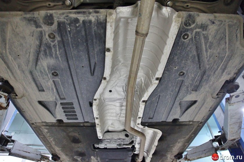 Днище БМВ ф10