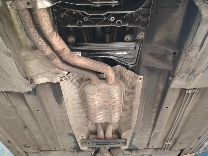 Днище БМВ е39