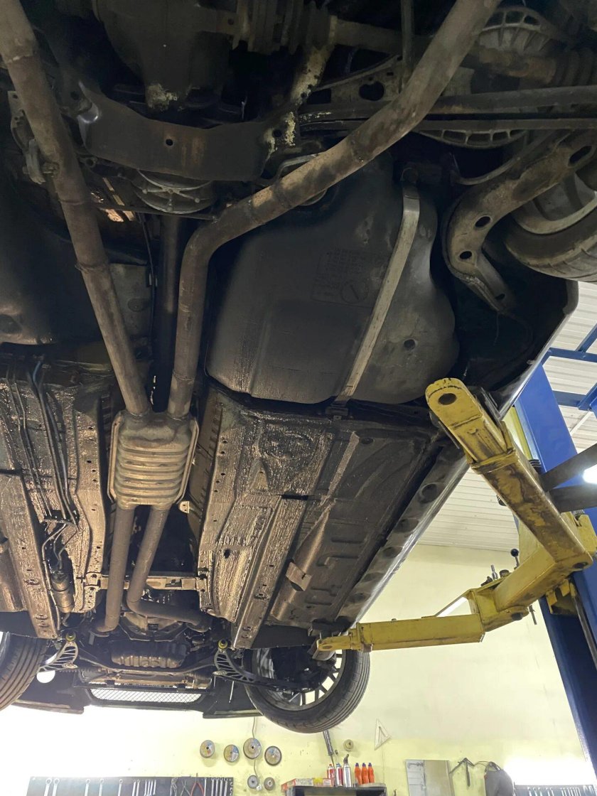 Днище БМВ е46