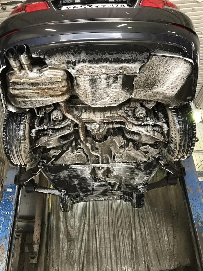 Днище БМВ x3 2011